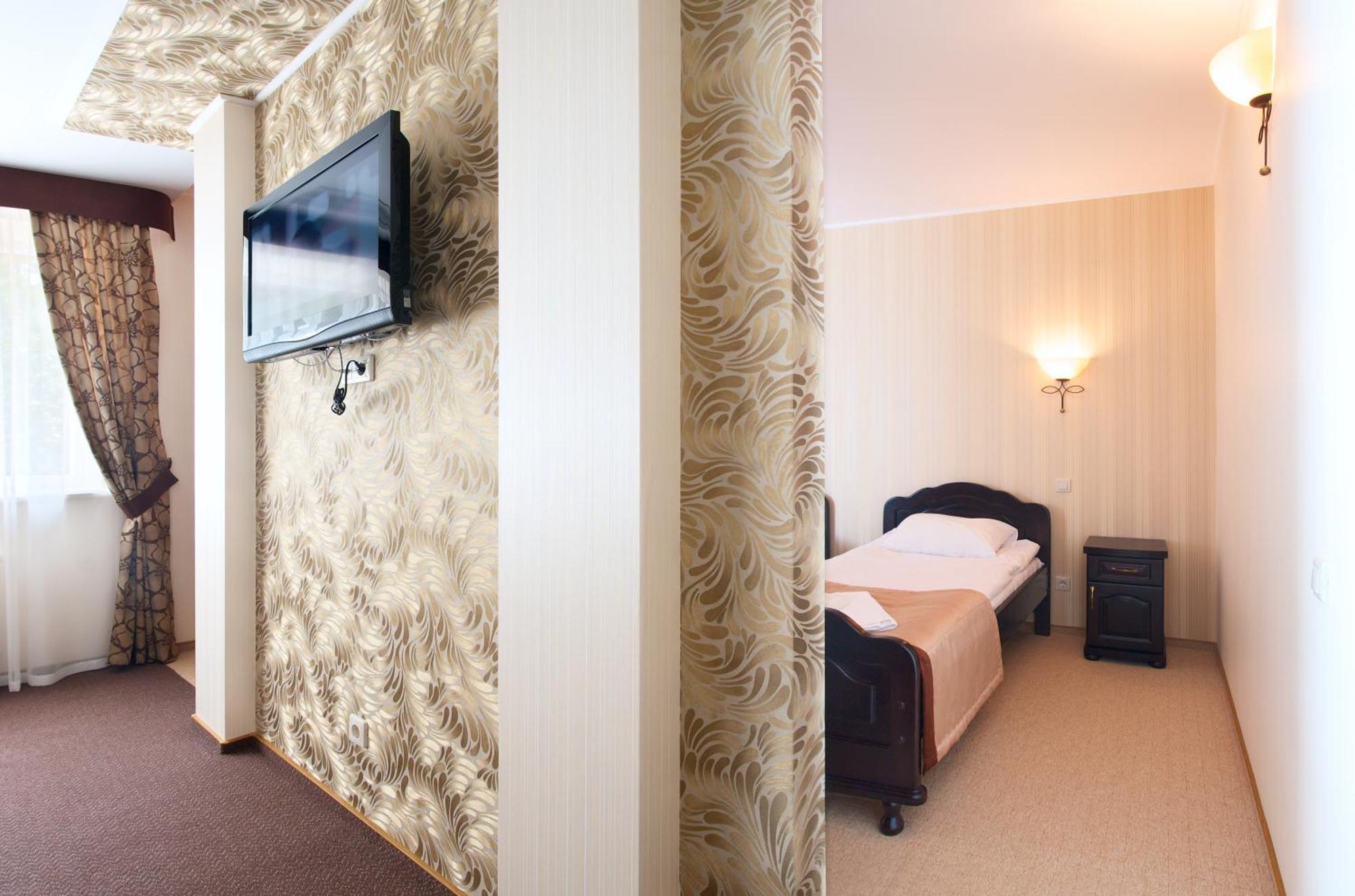 Sherwood Hotel Долгомостиска Номер фото